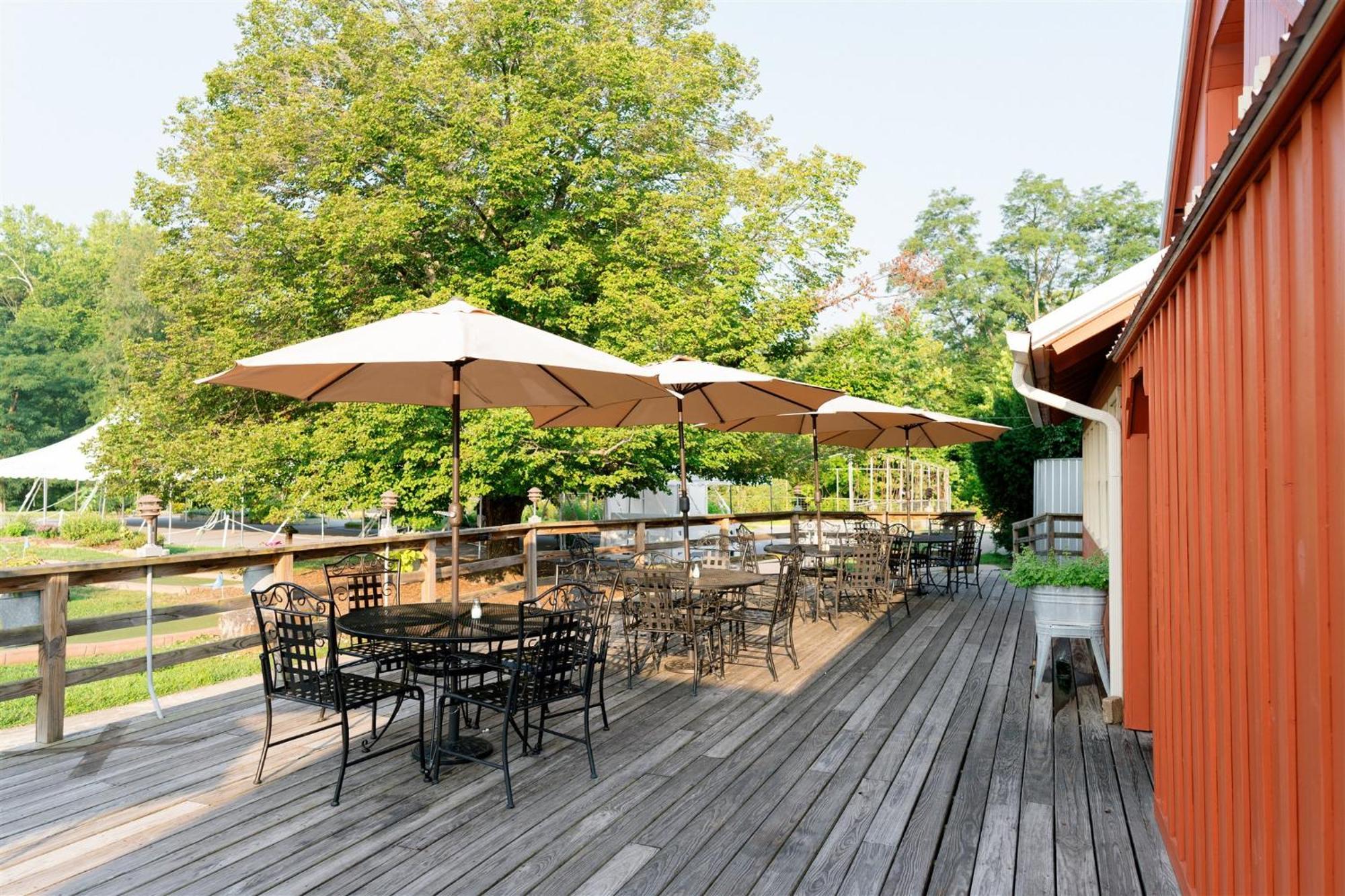 Brown County Inn Nashville Eksteriør bilde