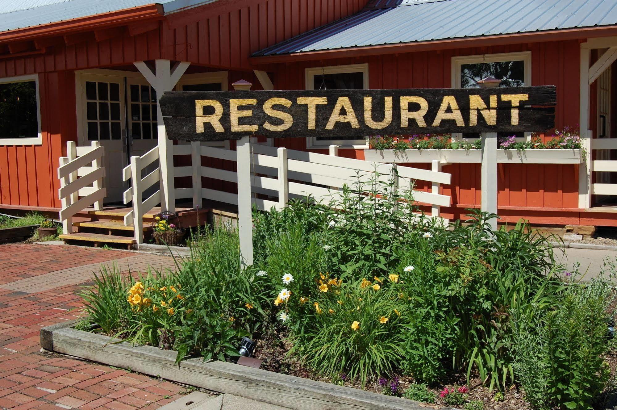 Brown County Inn Nashville Eksteriør bilde